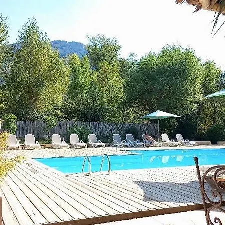 Sous L'olivier Hotel