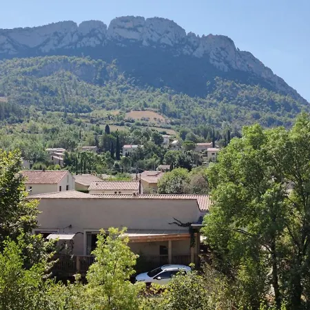 Sous L'olivier Buis-les-Baronnies